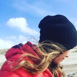 Meet your Posher, Joy